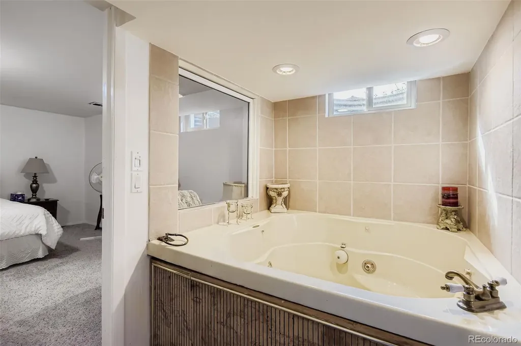 3640 S Monaco Parkway S Denver CO 80237