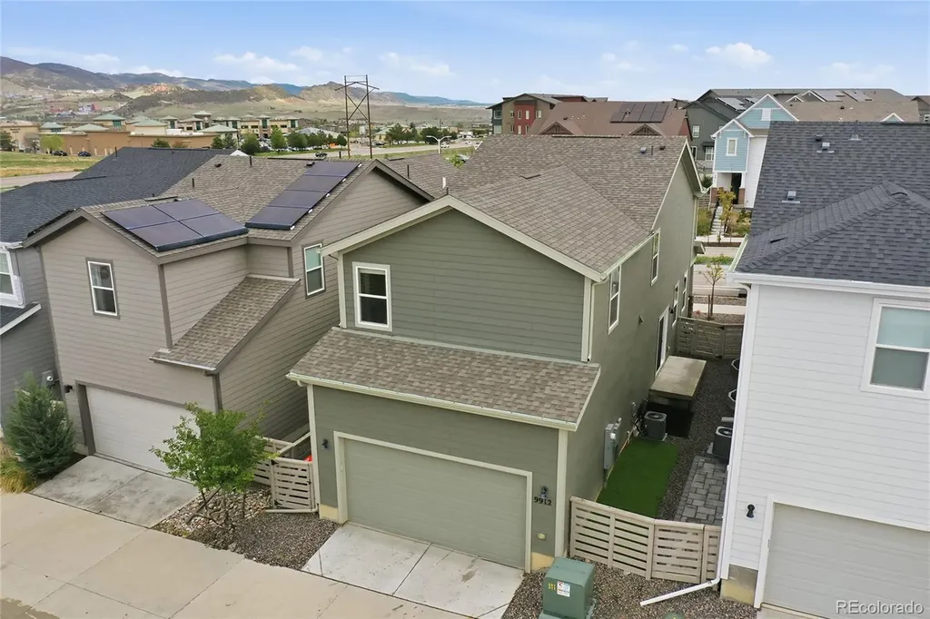 9912 Monte Vista Avenue Littleton CO 80125