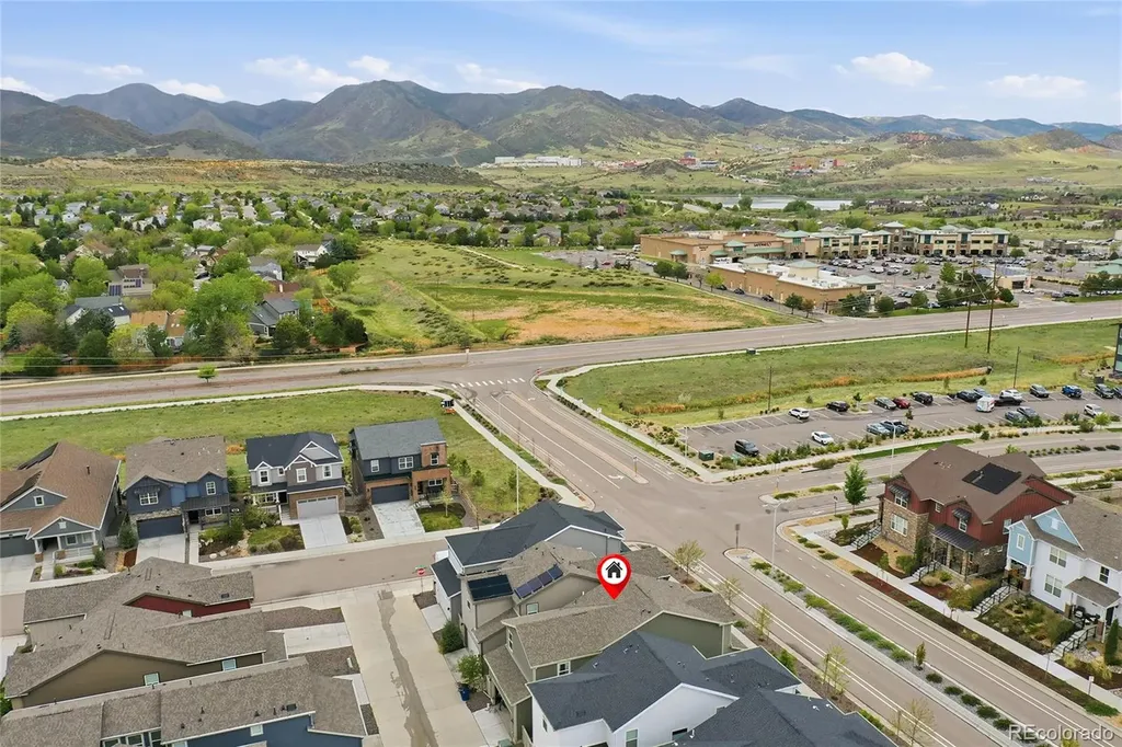 9912 Monte Vista Avenue Littleton CO 80125