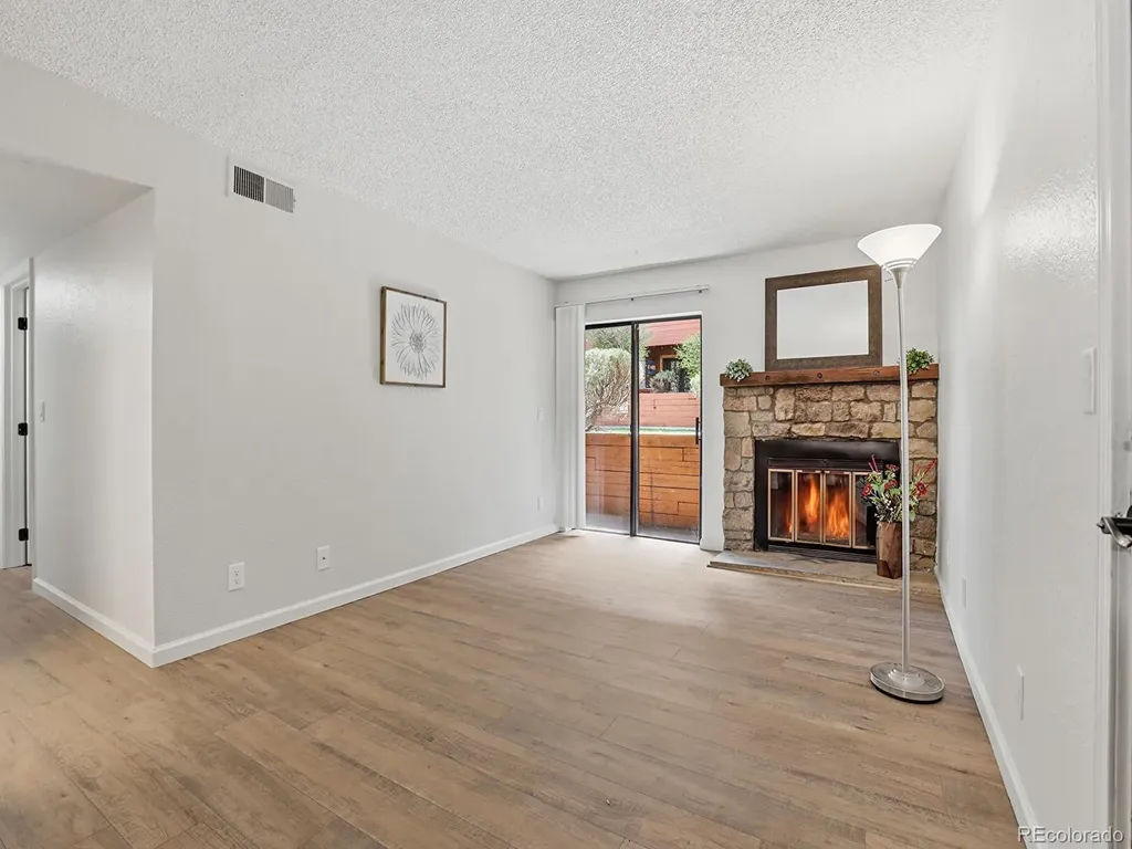 4671 S Decatur Street Englewood CO 80110