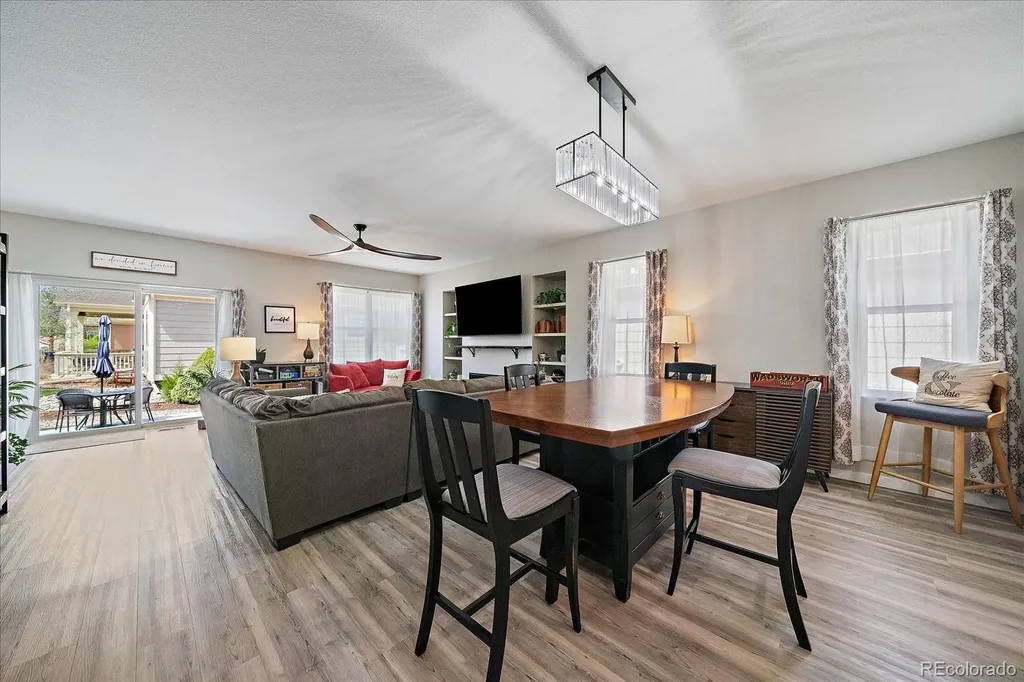 8169 S Catawba Court Aurora CO 80016