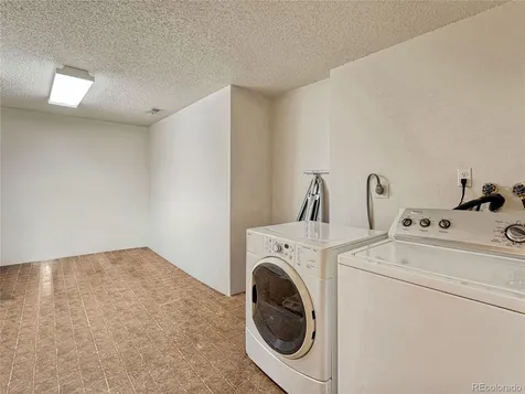 2005 Sussex Lane Colorado Springs CO 80909