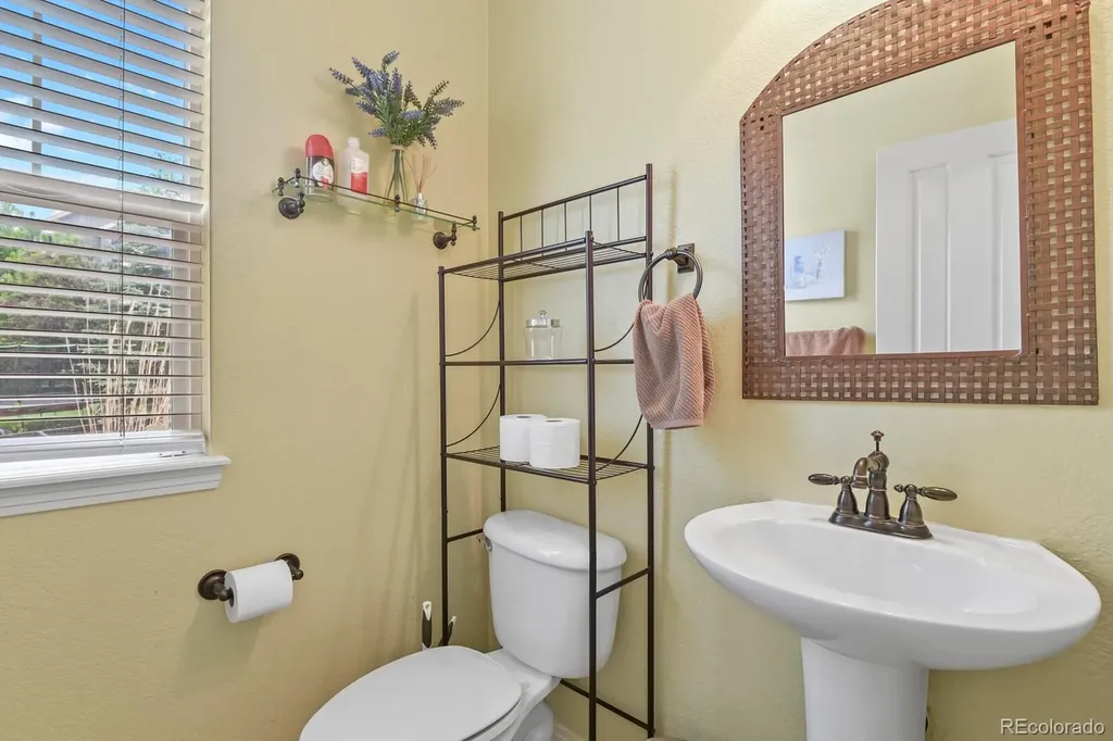 25583 E Frost Place Aurora CO 80016