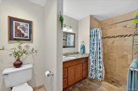 8122 W 17th Avenue Lakewood CO 80214