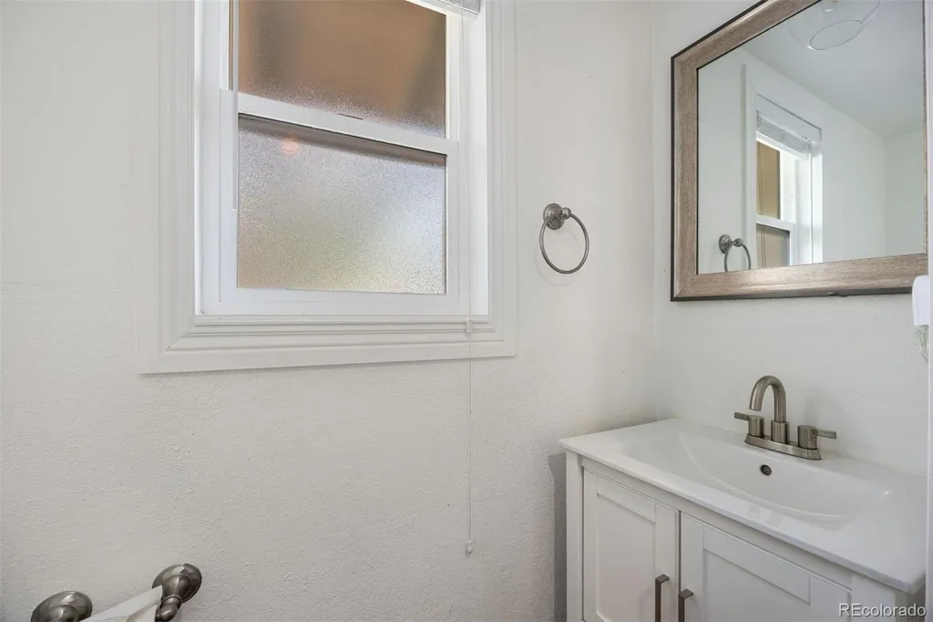 6010 S Willow Way Greenwood Village CO 80111