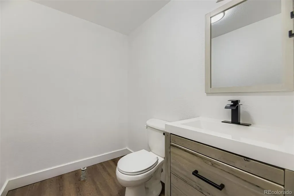 4611 S Yates Street Denver CO 80236
