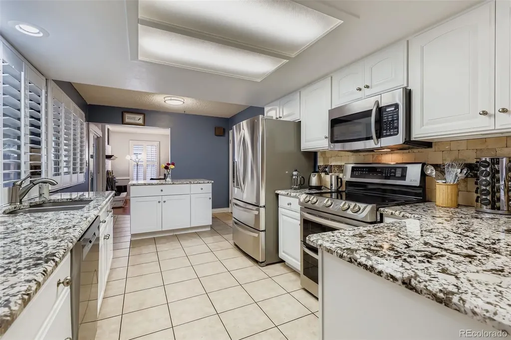 4611 S Yates Street Denver CO 80236