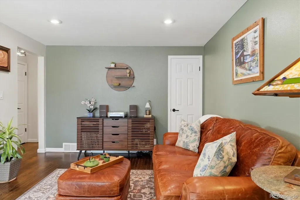 8748 W 46th Avenue Wheat Ridge CO 80033