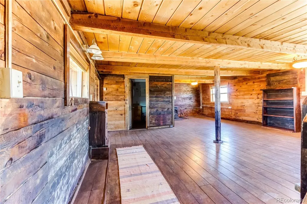 2177 County Road 341 Westcliffe CO 81252