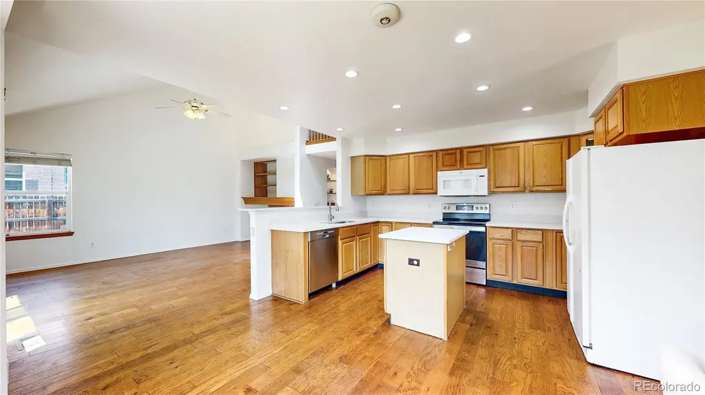 1619 Hemlock Way Broomfield CO 80020