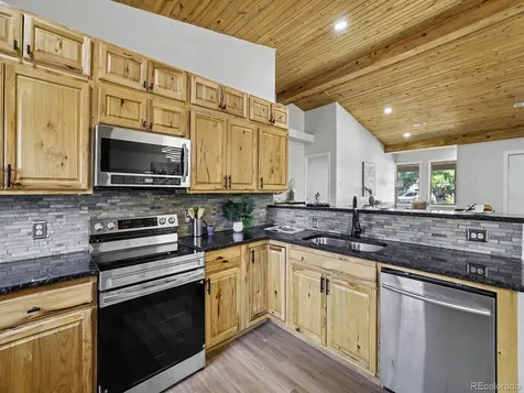 10240 W 16th Avenue Lakewood CO 80215