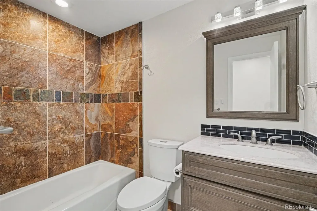 2375 S Linden Court Denver CO 80222