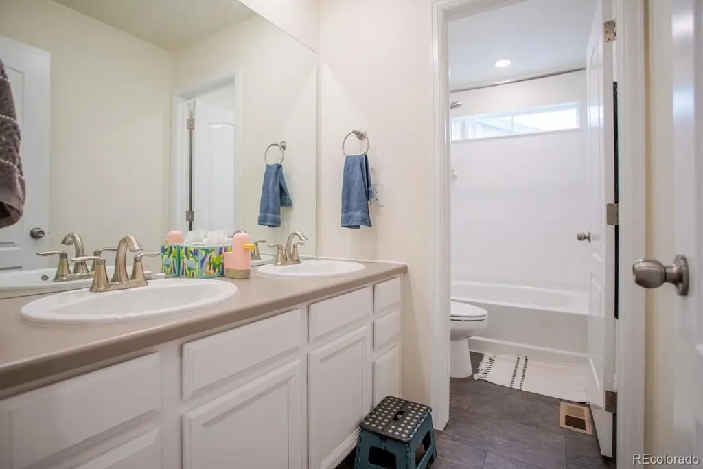 24703 E Tennessee Place Aurora CO 80018