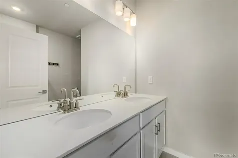 16563 Peak Way Broomfield CO 80023