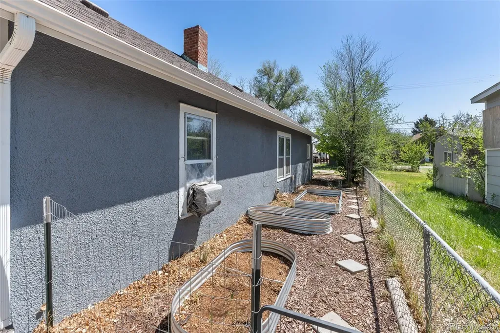111 S Cameron Street Brush CO 80723