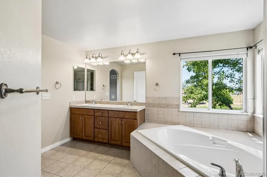 10801 W Indore Drive Littleton CO 80127