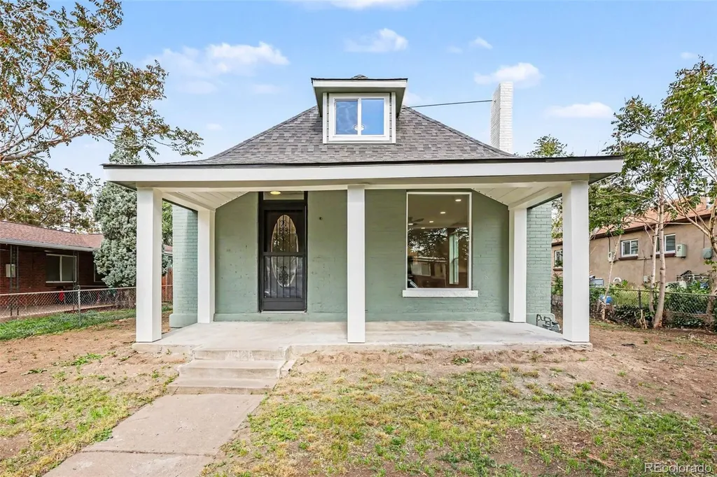 4428 Elizabeth Street Denver CO 80216