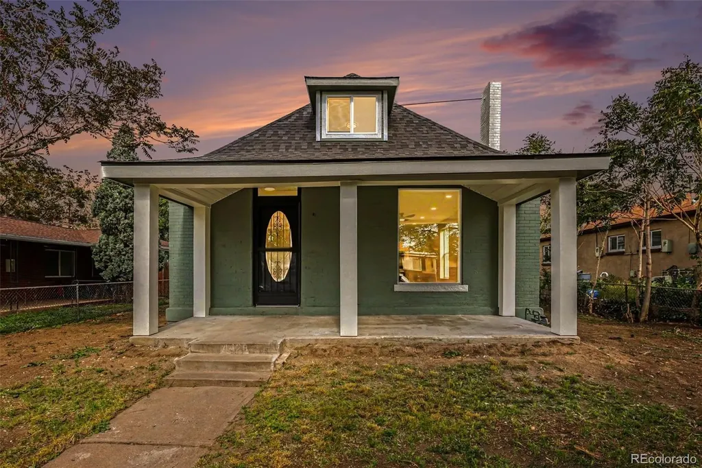 4428 Elizabeth Street Denver CO 80216