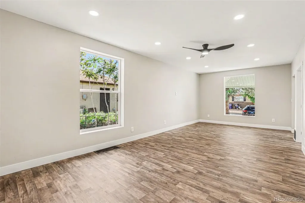 4428 Elizabeth Street Denver CO 80216