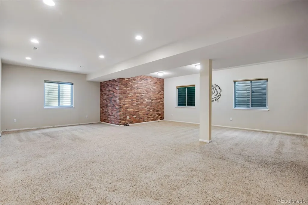 8341 Gardenia Street Arvada CO 80005