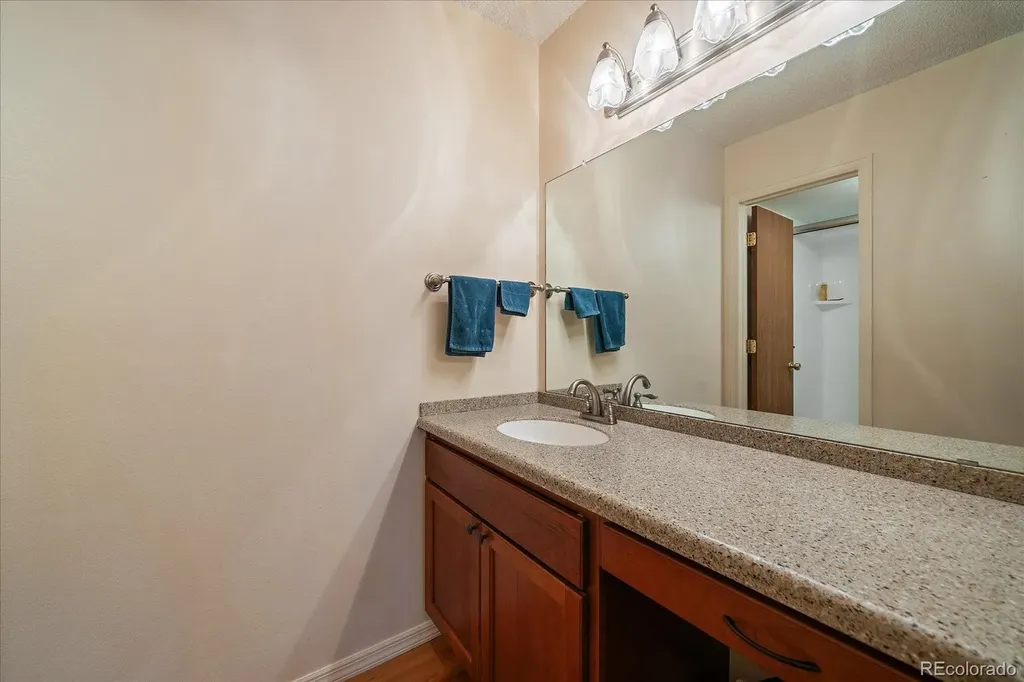 471 S Kalispell Way Aurora CO 80017