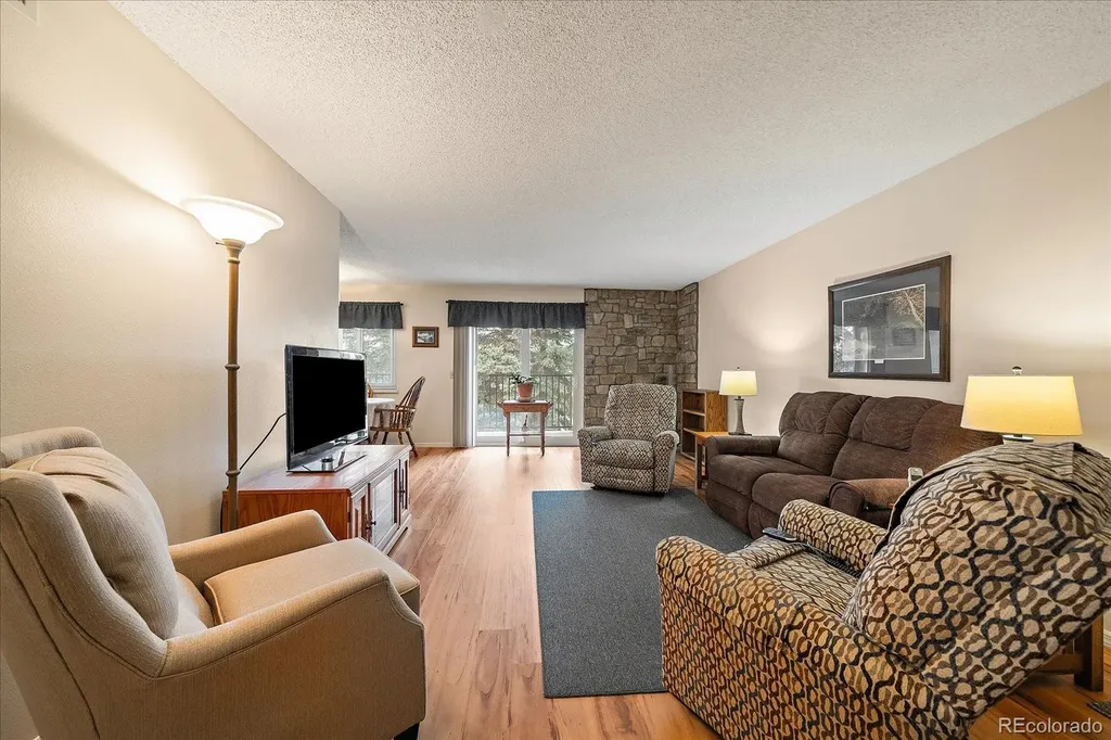 471 S Kalispell Way Aurora CO 80017