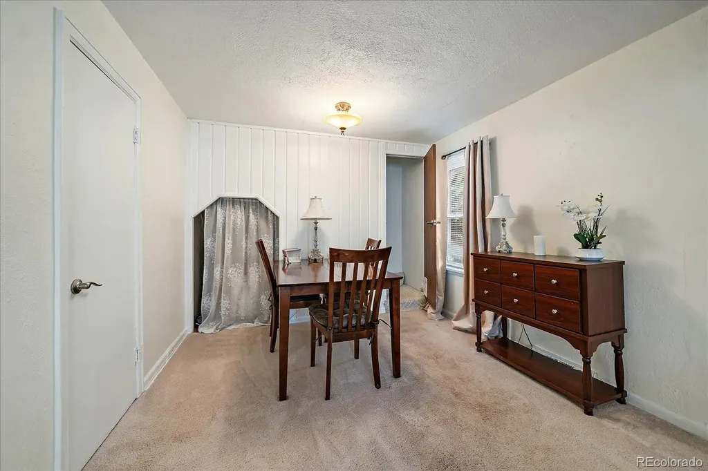 1003 S Newton Street Denver CO 80219