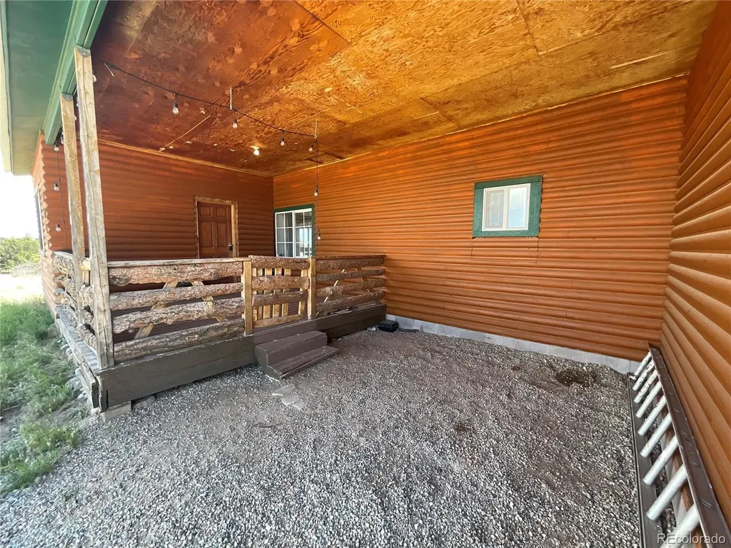 2041 Comanche Drive Walsenburg CO 81089