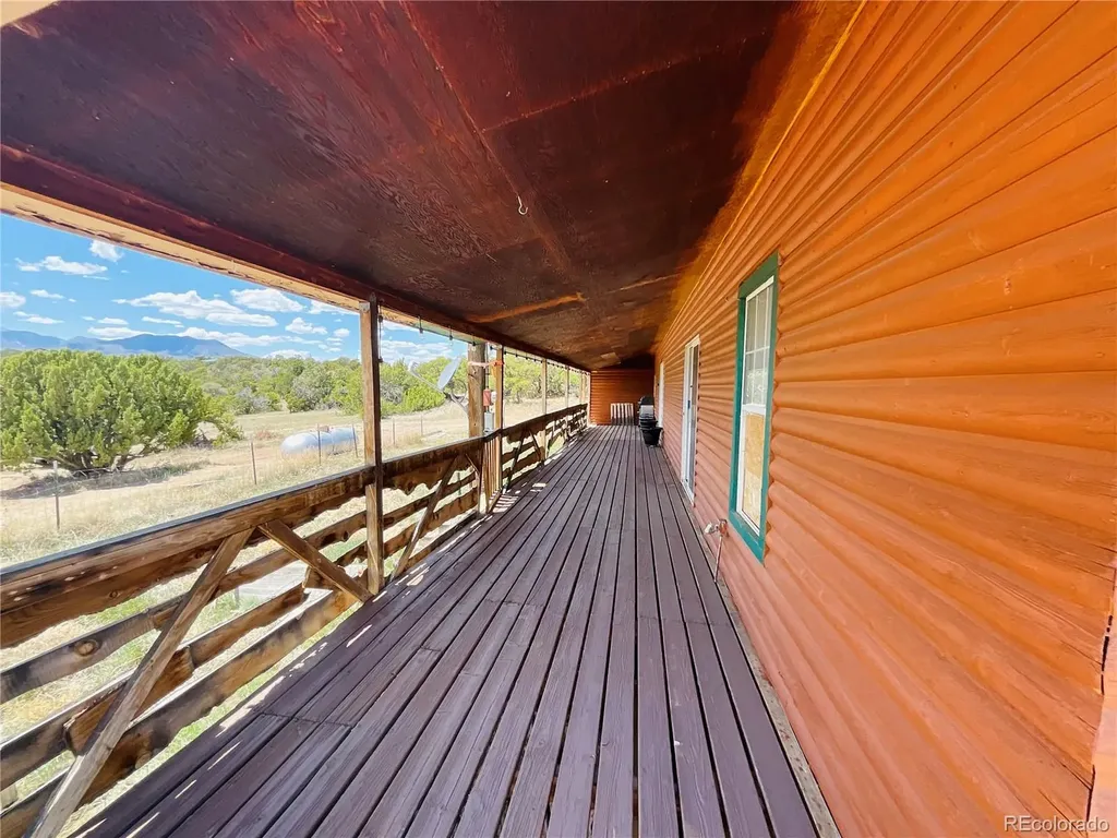 2041 Comanche Drive Walsenburg CO 81089