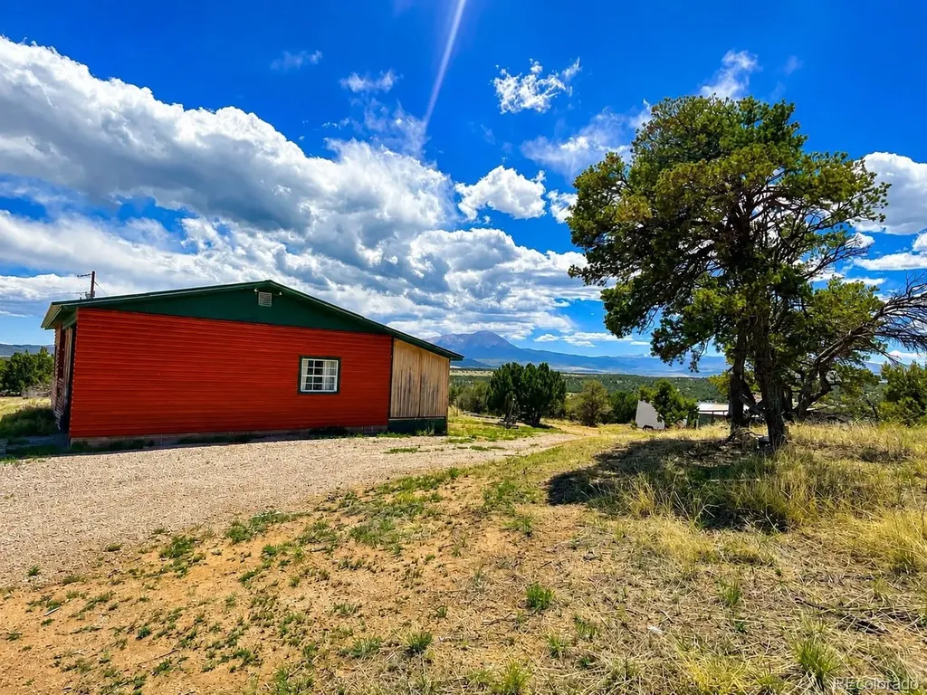2041 Comanche Drive Walsenburg CO 81089