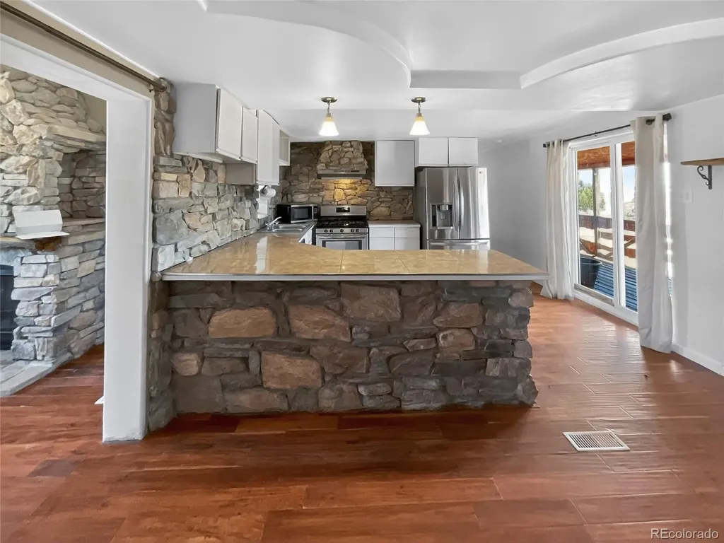 2041 Comanche Drive Walsenburg CO 81089