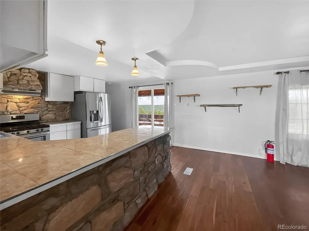 2041 Comanche Drive Walsenburg CO 81089