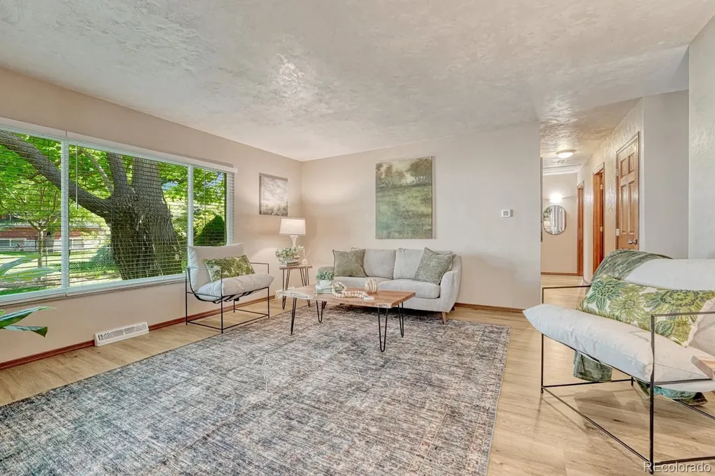 6904 E Villanova Place Denver CO 80224