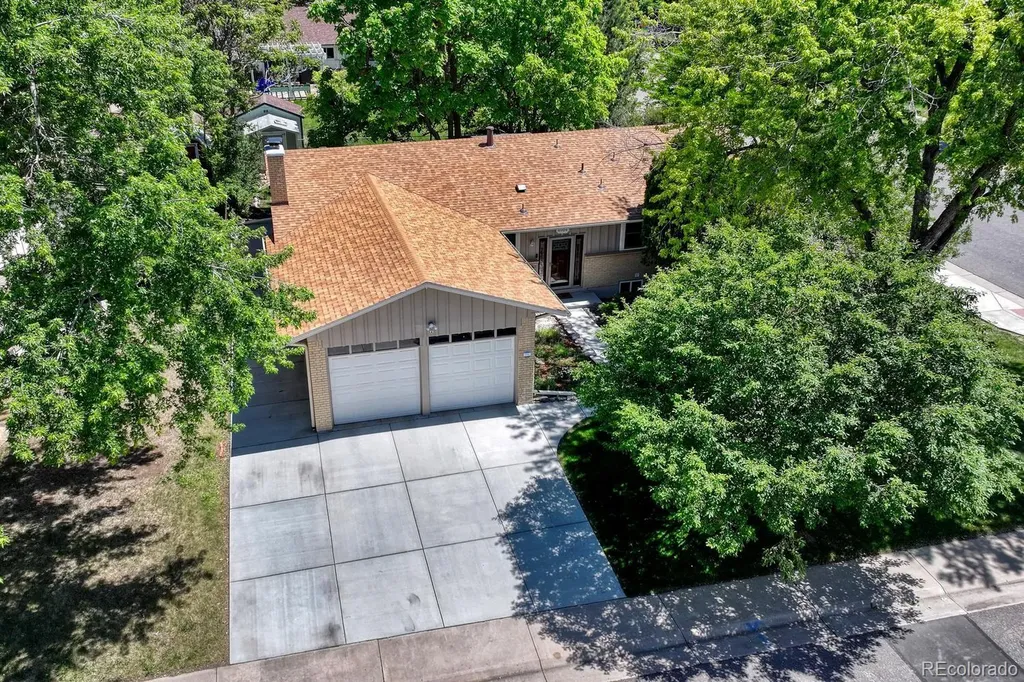 6904 E Villanova Place Denver CO 80224