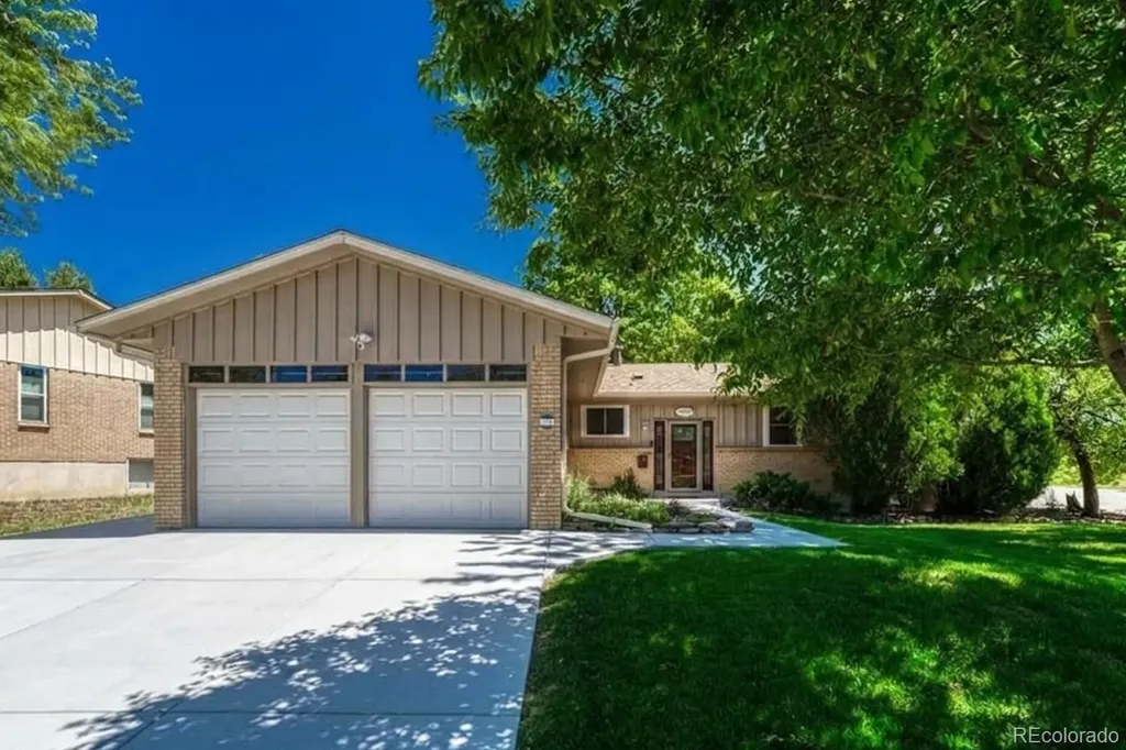 6904 E Villanova Place Denver CO 80224