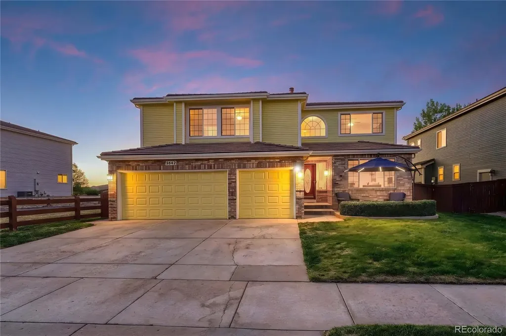 4442 Iran Street Aurora CO 80249