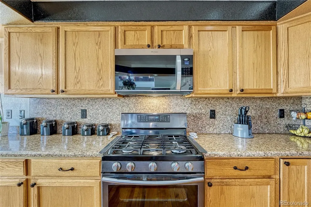 4442 Iran Street Aurora CO 80249