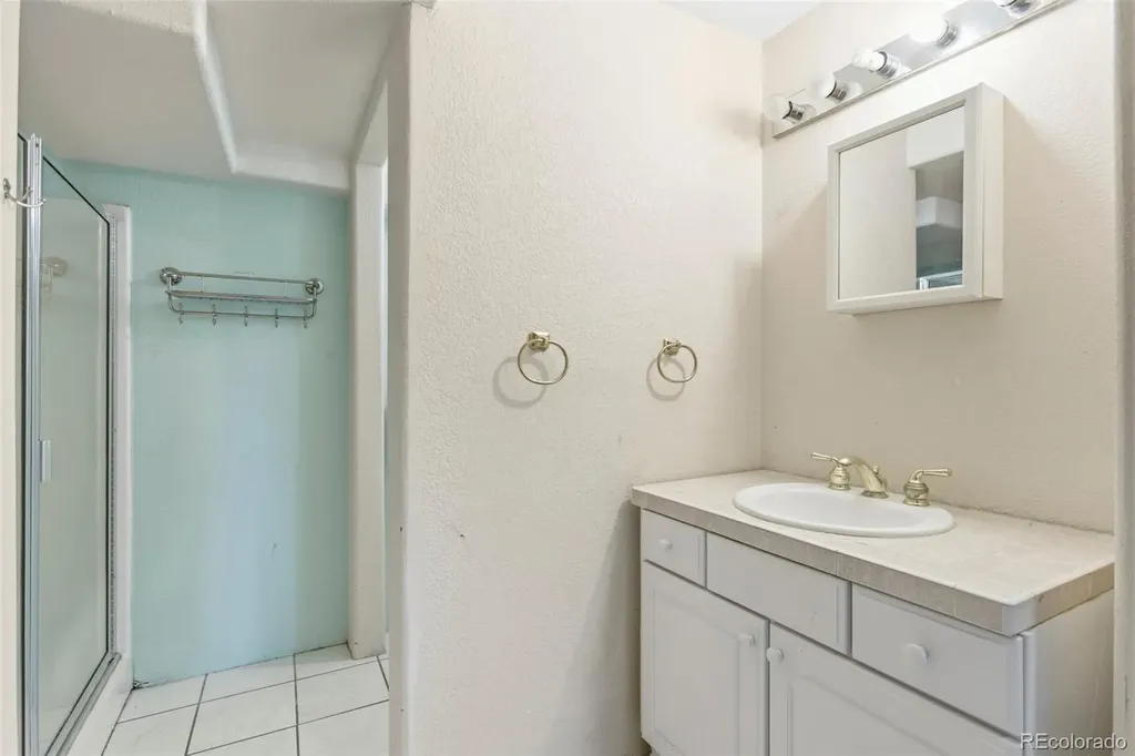 15305 E Penwood Place Aurora CO 80015