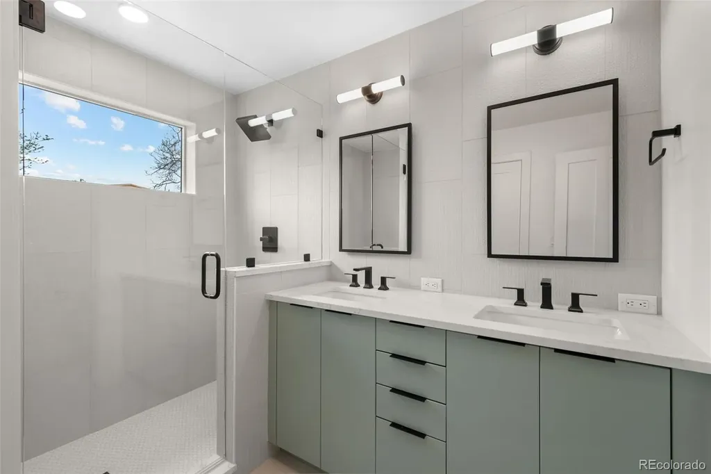 2135 S Sherman Street Denver CO 80210