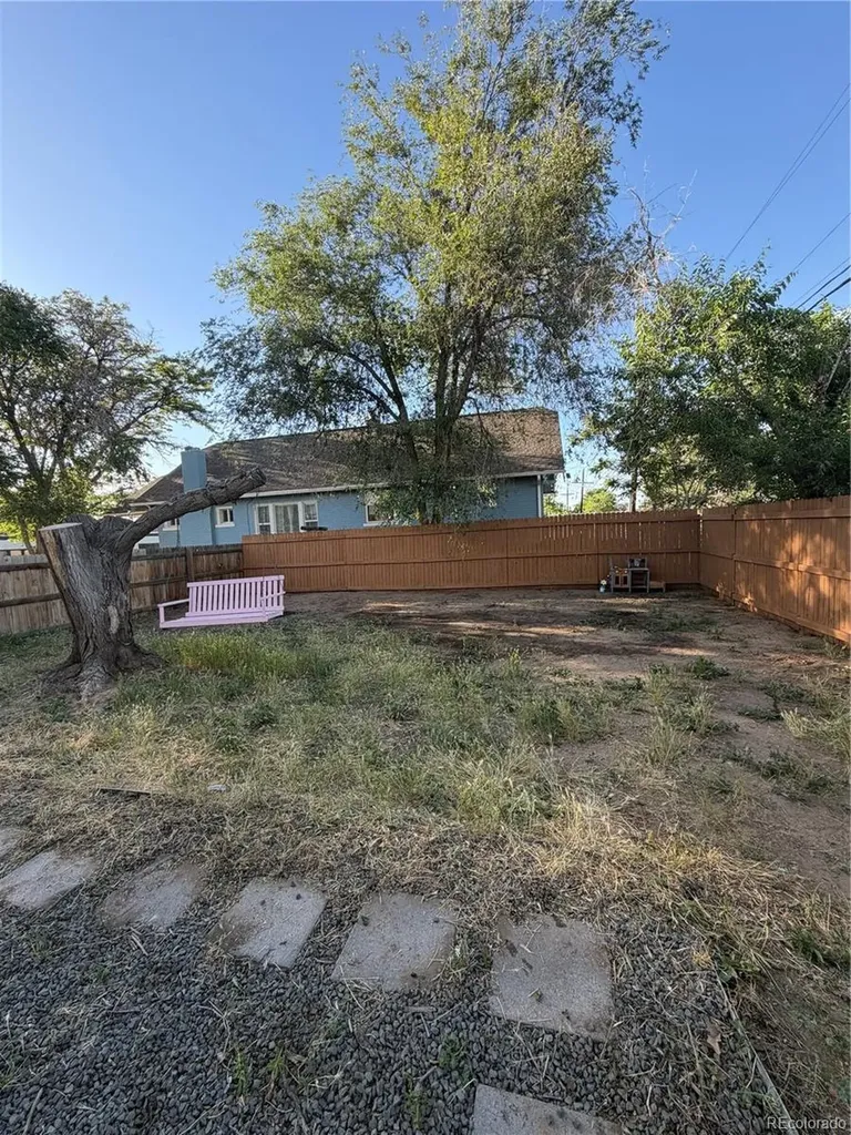 6730 Oneida Street Commerce City CO 80022