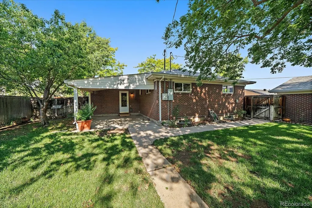 10530 Gilpin Street Northglenn CO 80233