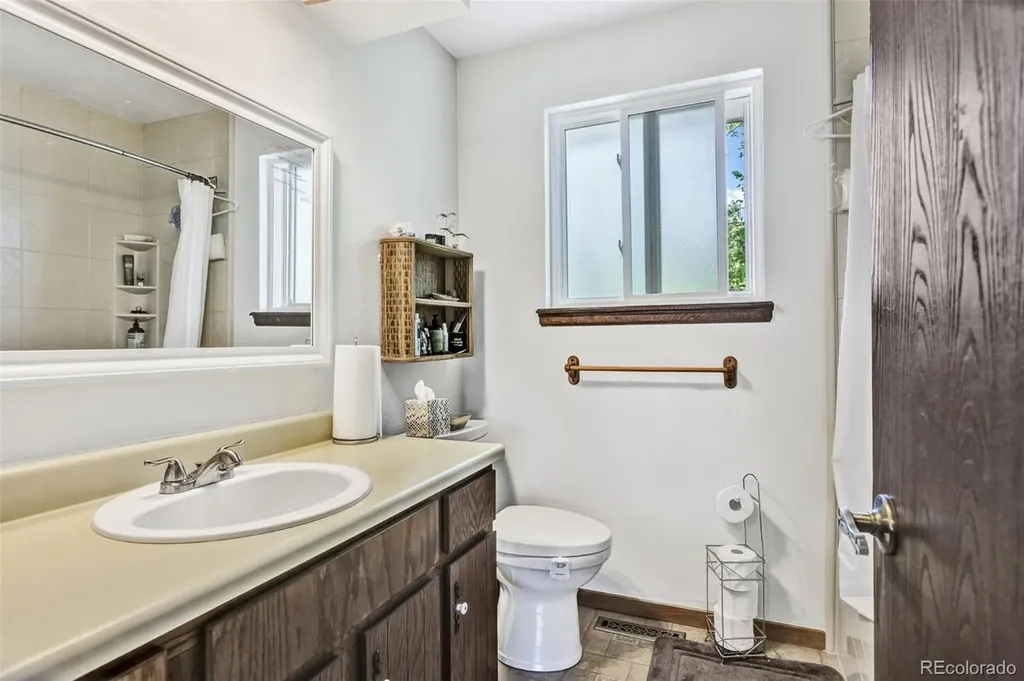 3894 E Long Place Centennial CO 80122