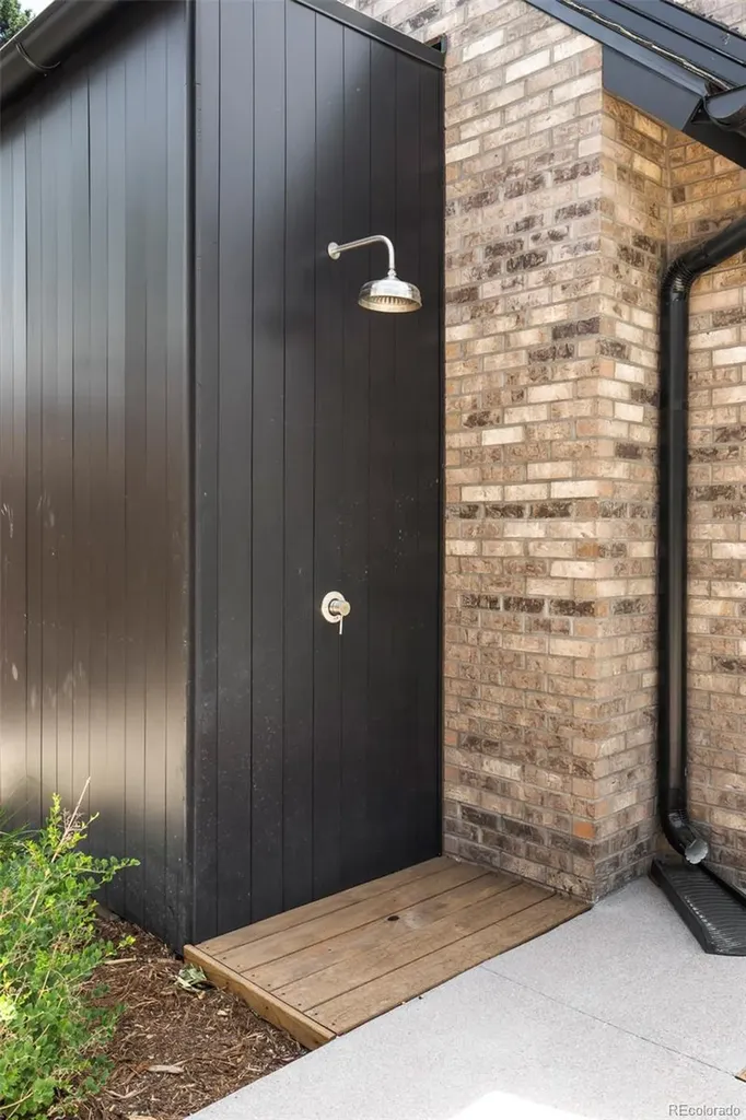 102 S Cherry Street Denver CO 80246