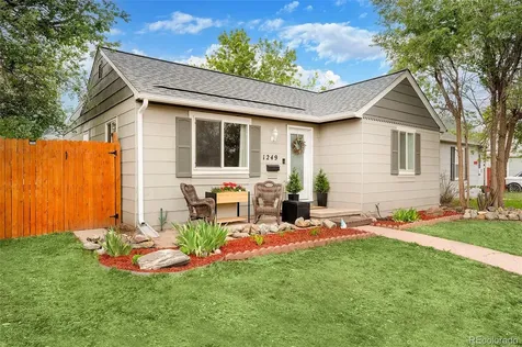 1249 Macon Street Aurora CO 80010