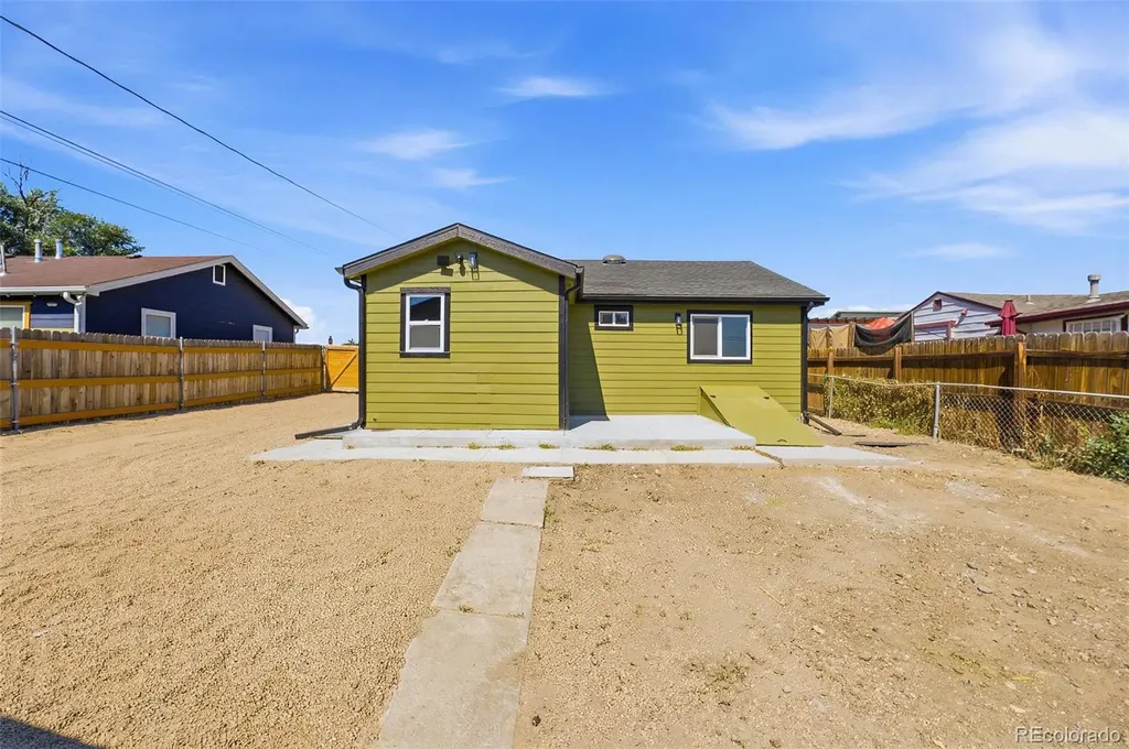 6608 Hooker Street Denver CO 80221