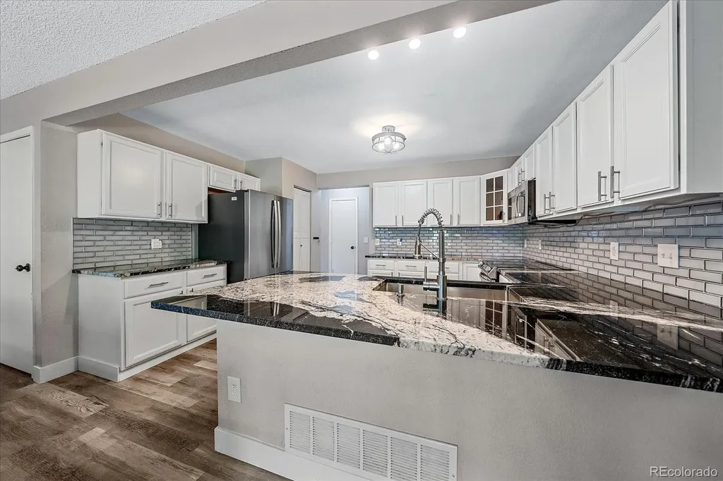 8703 Redwing Avenue Littleton CO 80126