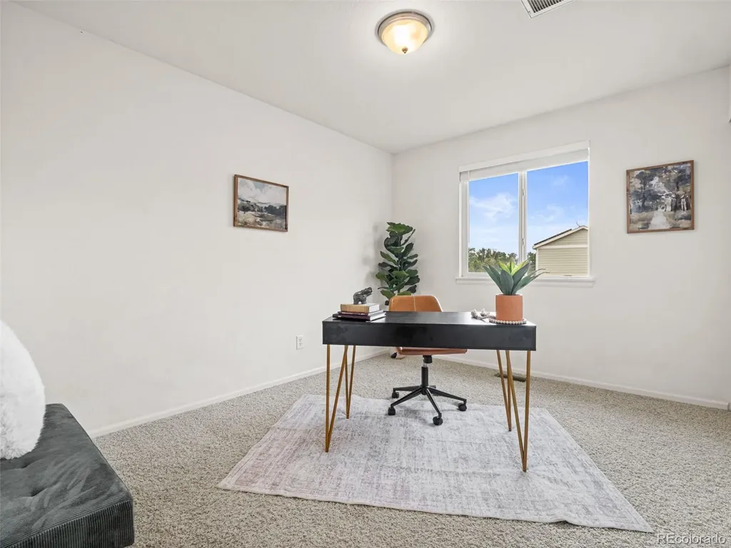 10678 Upper Ridge Road Longmont CO 80504