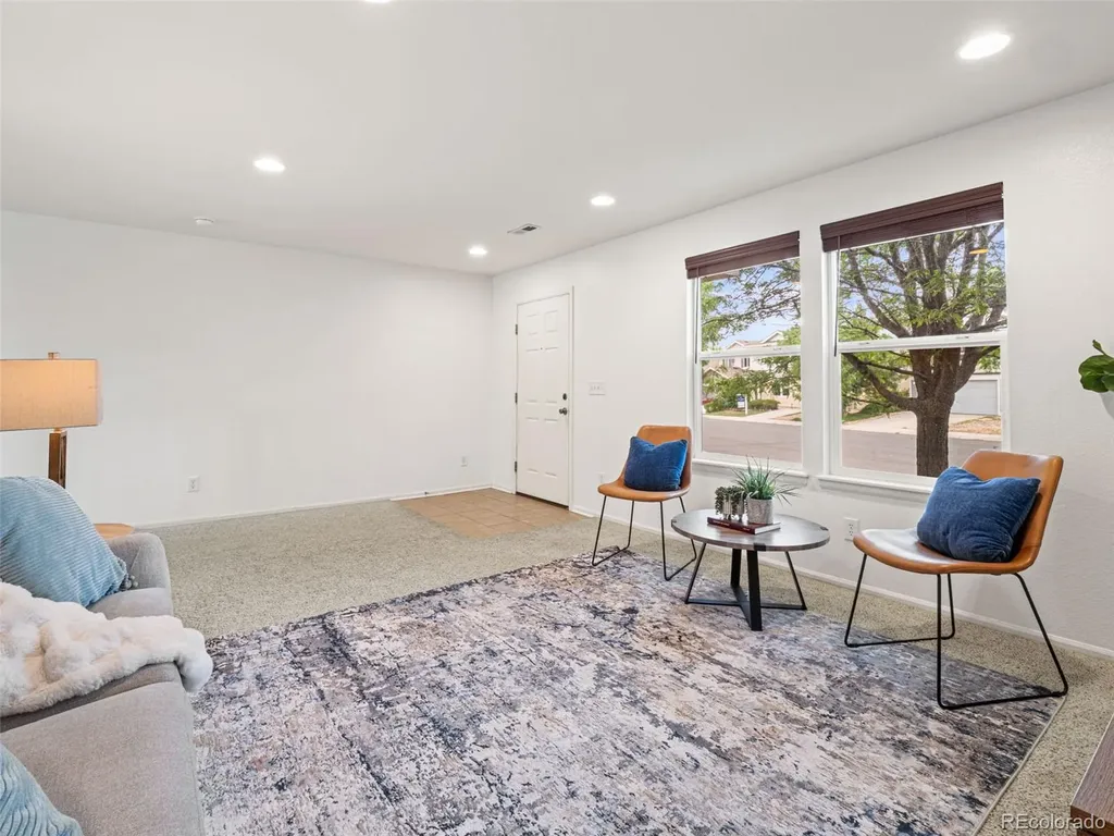 10678 Upper Ridge Road Longmont CO 80504