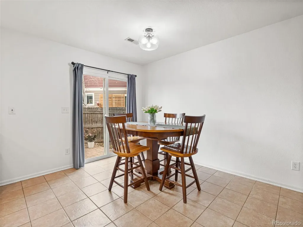10678 Upper Ridge Road Longmont CO 80504