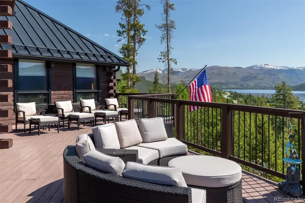 114 GCR 4624 Grand Lake CO 80447